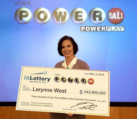 Iowa Grandmother Lerynne West Won $343.9 Million Powerball.